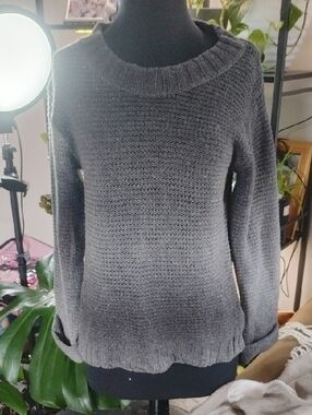 Relativity Charcoal Gray Crewneck Sweater